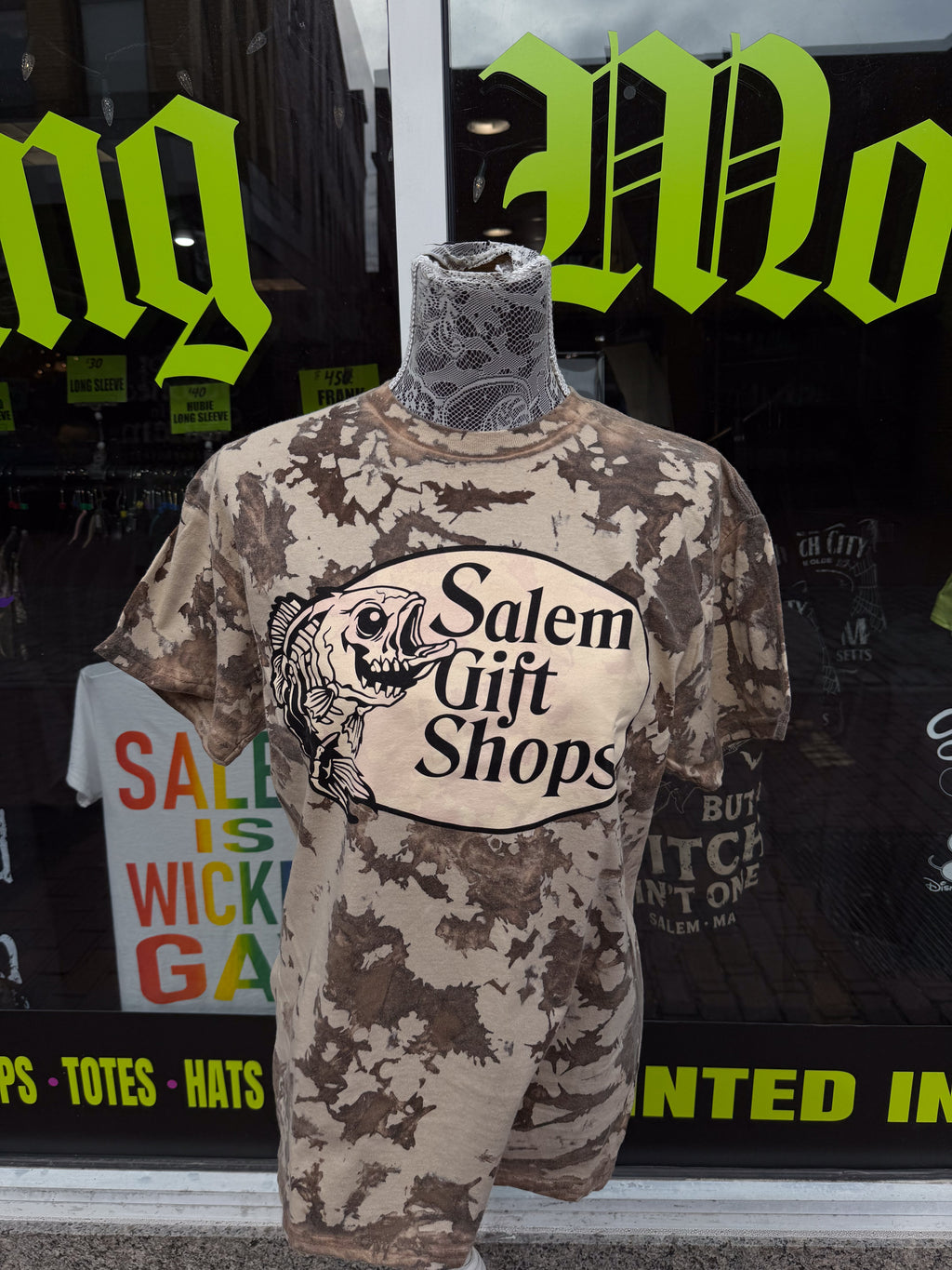 SALEM GIFT SHOPS TD TEE