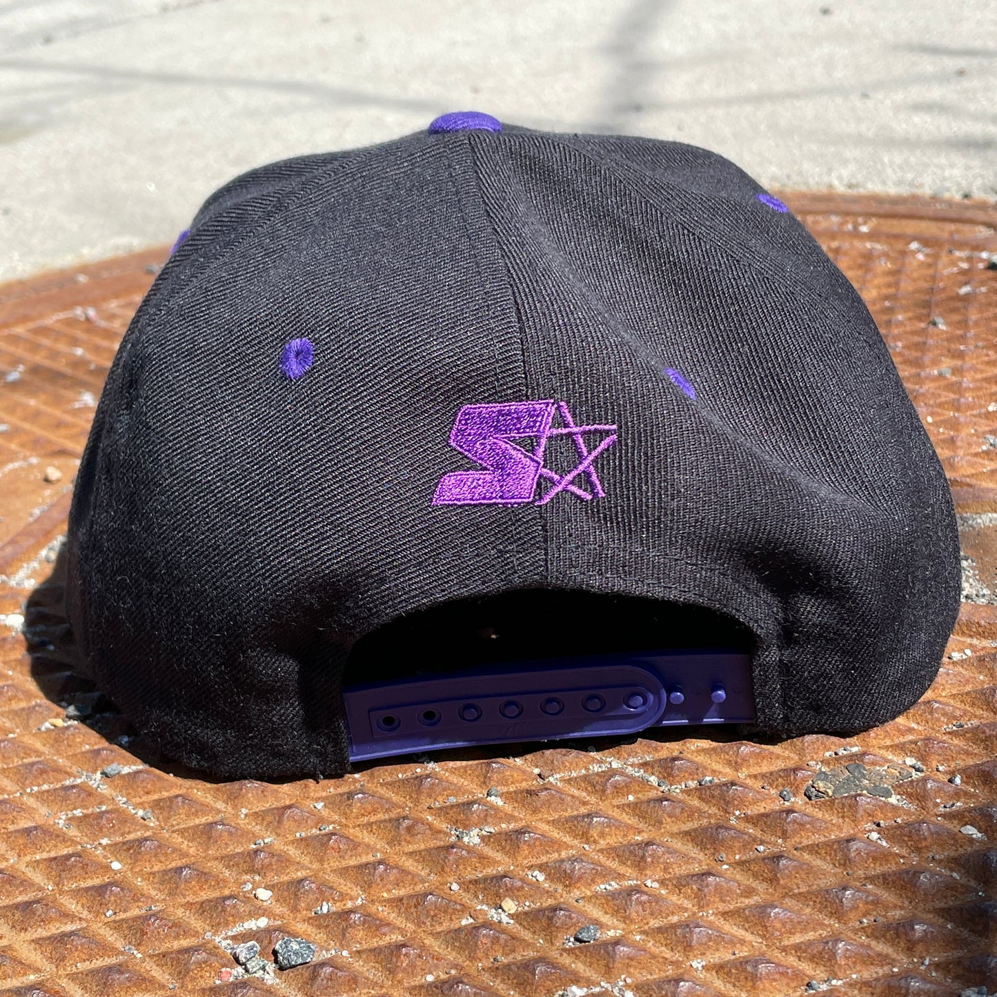 Salem “Team Script” Snapback